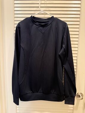 Men's Classic Crewneck Sweater in Navy